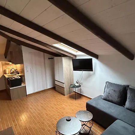 Hestia Loft Lejlighed *